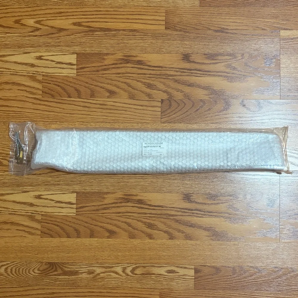 NEW Schoolhouse Edgecliff Towel Rod in Natural Brass - Picture 2 of 4